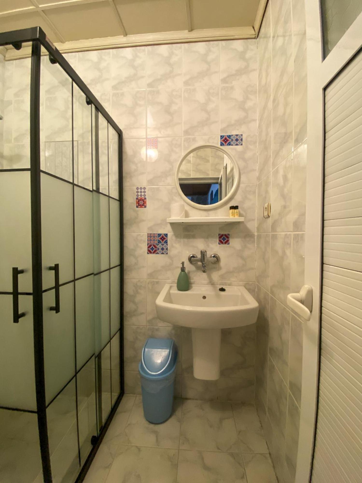 Agora Pansiyon Kapikiri Habitación foto